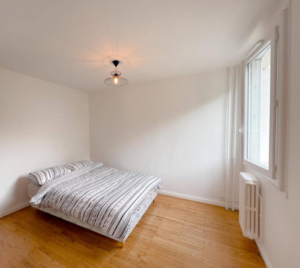 Appartement Spacieux Avec Balcon Saint-Fons Exteriér fotografie